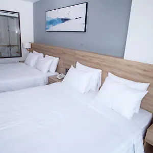 Hotel Lily